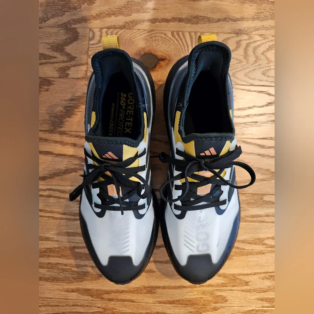 Adidas Womens' Ultra Boost Gore Tex Sneakers - Picture 3 of 5